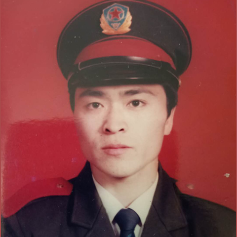 管乐崔杰.jpg